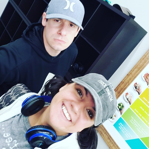 Meet your Posher, Ashley - Picture 1 of 1